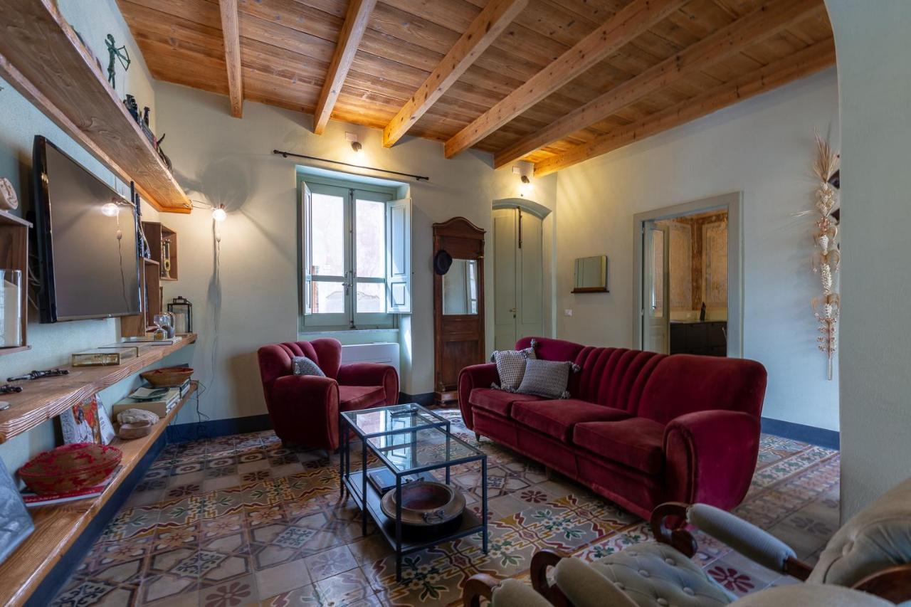 Villa Ladiri - Antica Dimora In Terra Cruda Sìnnai Exterior foto