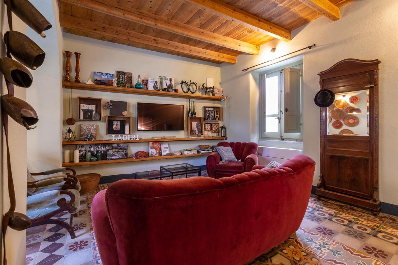 Villa Ladiri - Antica Dimora In Terra Cruda Sìnnai Exterior foto